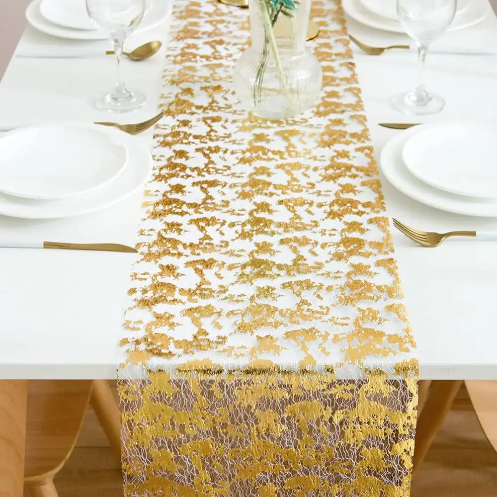 Золотая фольгированная дорожка для стола